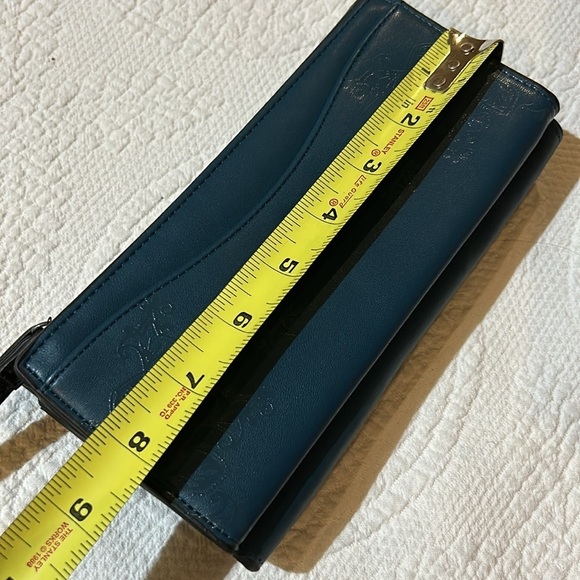 Desigual Deva reversible wallet/wristlet NEW - Picture 8 of 9